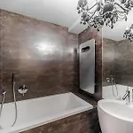 2 Bedroom Designer In Old Town 公寓 *