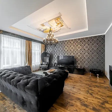 2 Bedroom Designer In Old Town Apartman *