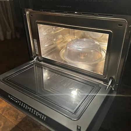 2 Bedroom Designer In Old Town